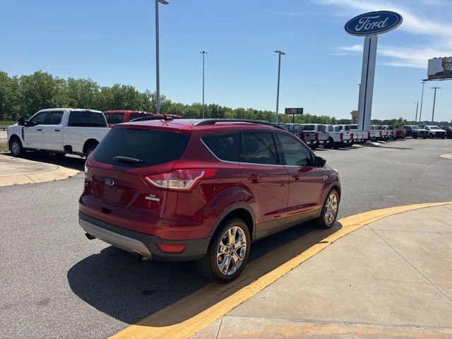 Used 2016 Ford Escape SE w/ Equipment Group 201A FWD image 5