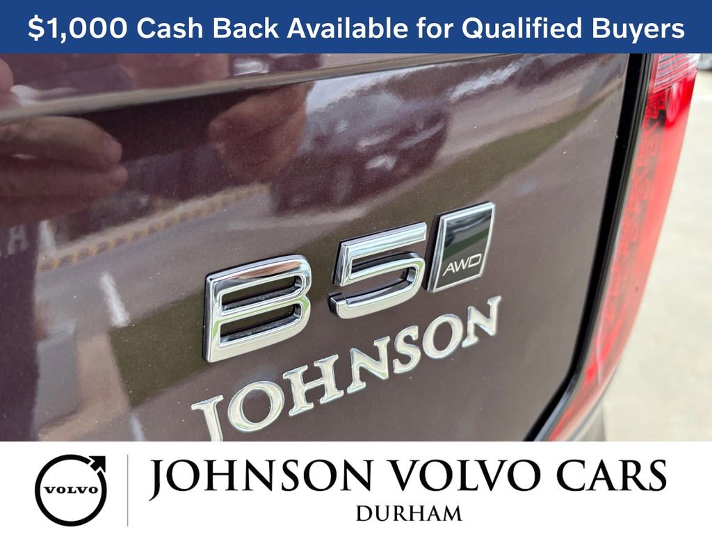 New 2026 Volvo XC90 B5 Plus w/ Protection Package Premier AWD/4WD image 6
