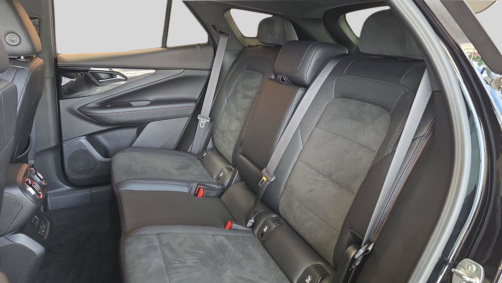 Used 2024 Chevrolet Blazer EV RS AWD/4WD image 17