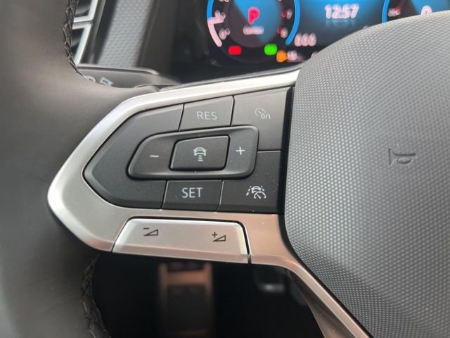 New 2026 Volkswagen Atlas Cross Sport SEL R-Line image 9