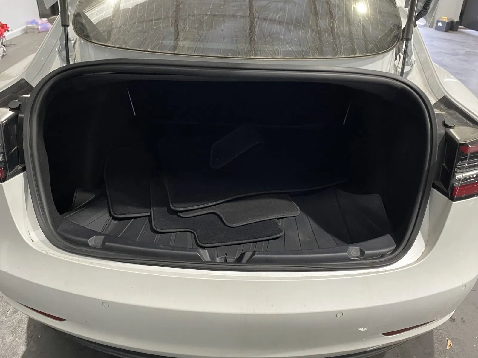 Used 2020 Tesla Model 3 Long Range image 8