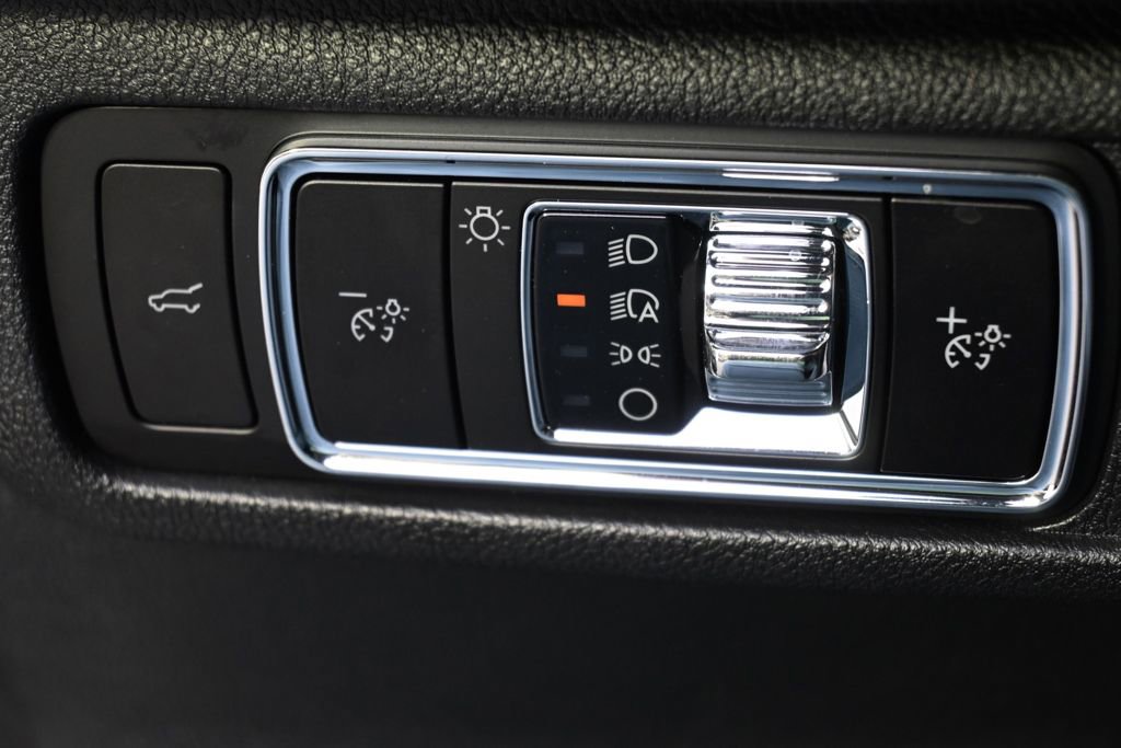 New 2026 Lincoln Corsair Premiere image 24