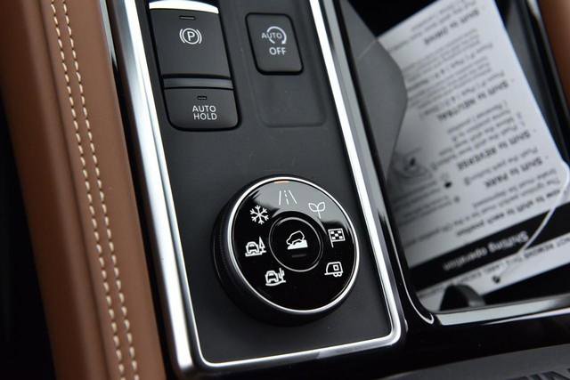 New 2026 Nissan Pathfinder Platinum image 22