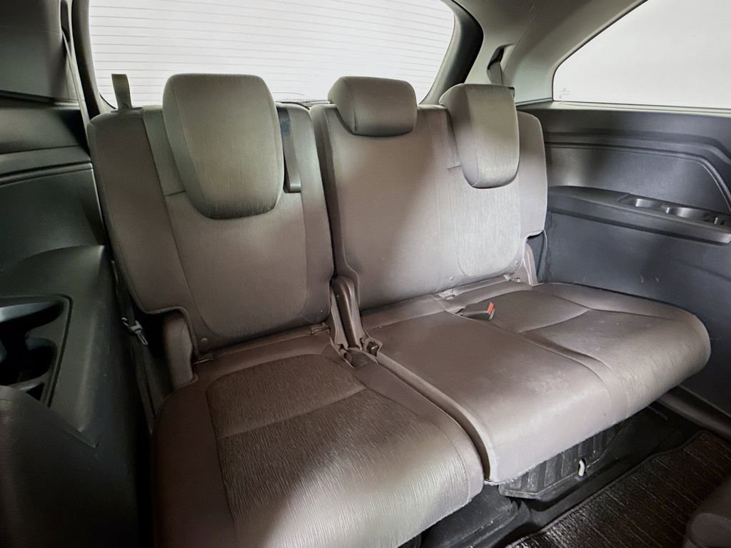 Used 2019 Honda Odyssey EX image 26