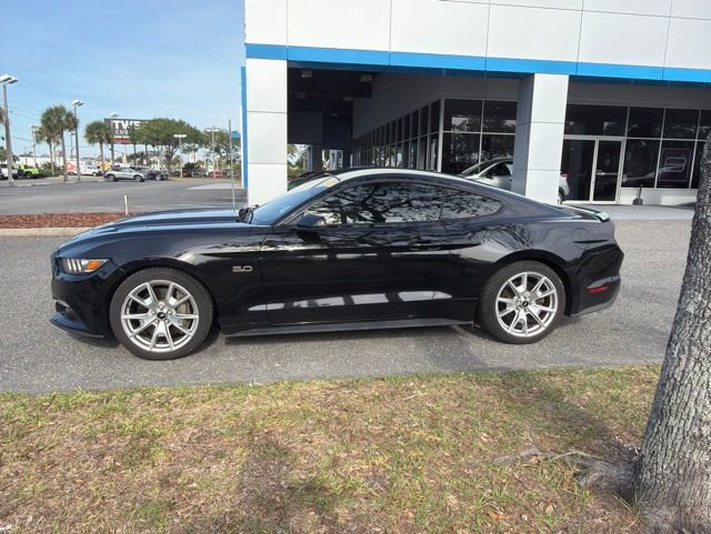 Used 2015 Ford Mustang GT Premium w/ Equipment Group 401A RWD image 4