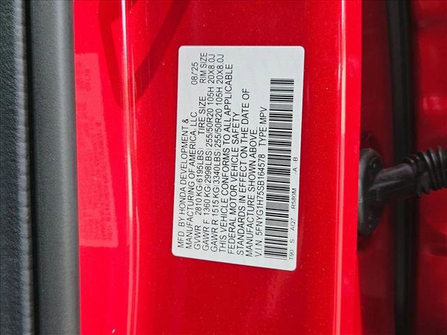New 2025 Honda Pilot Touring image 17
