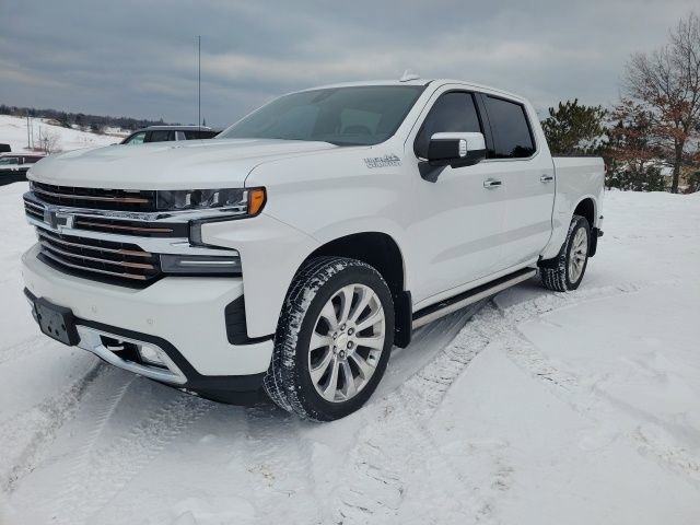 Used 2020 Chevrolet Silverado 1500 High Country w/ Technology Package image 3