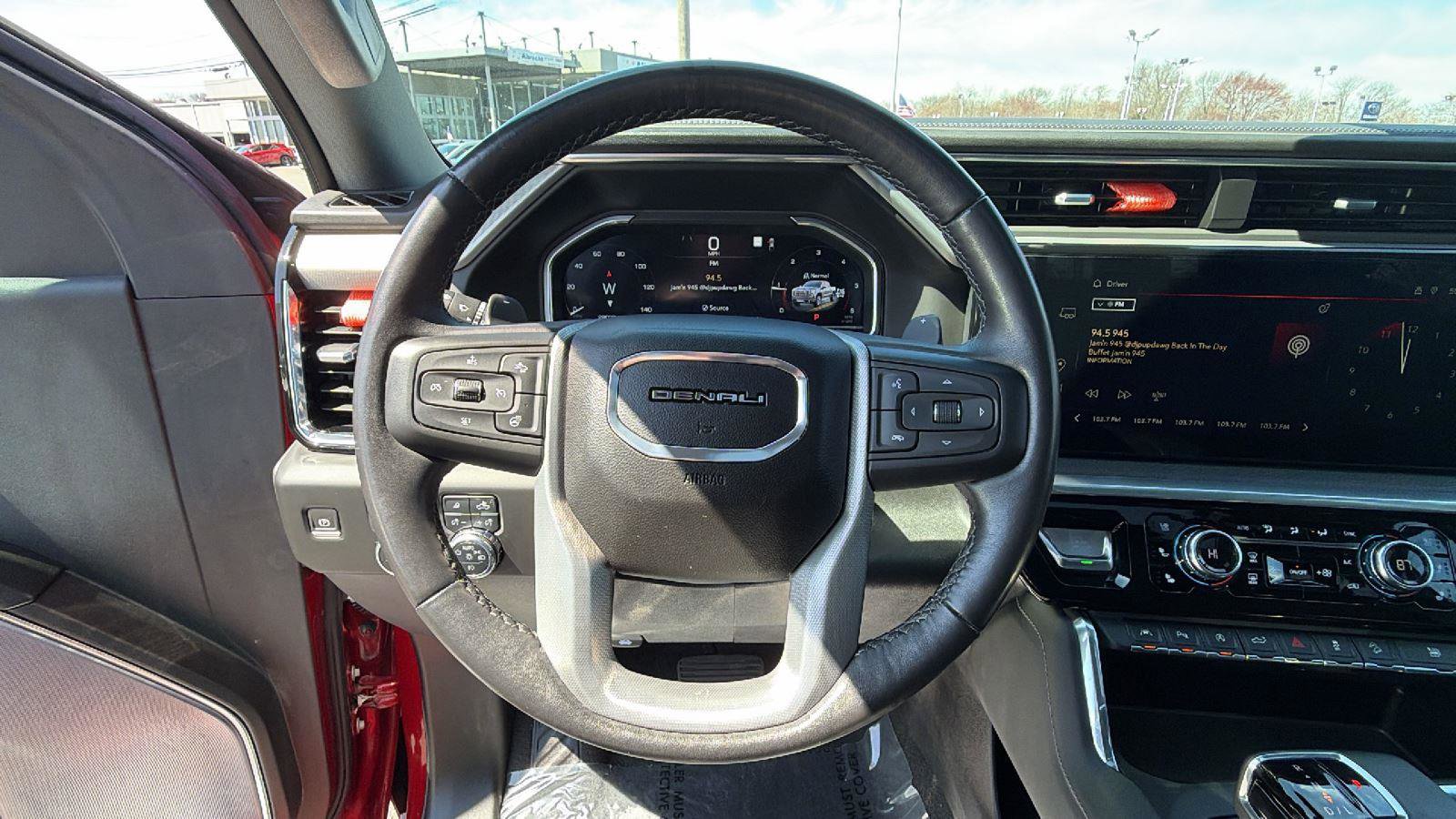 Used 2023 GMC Sierra 1500 Denali AWD/4WD image 31