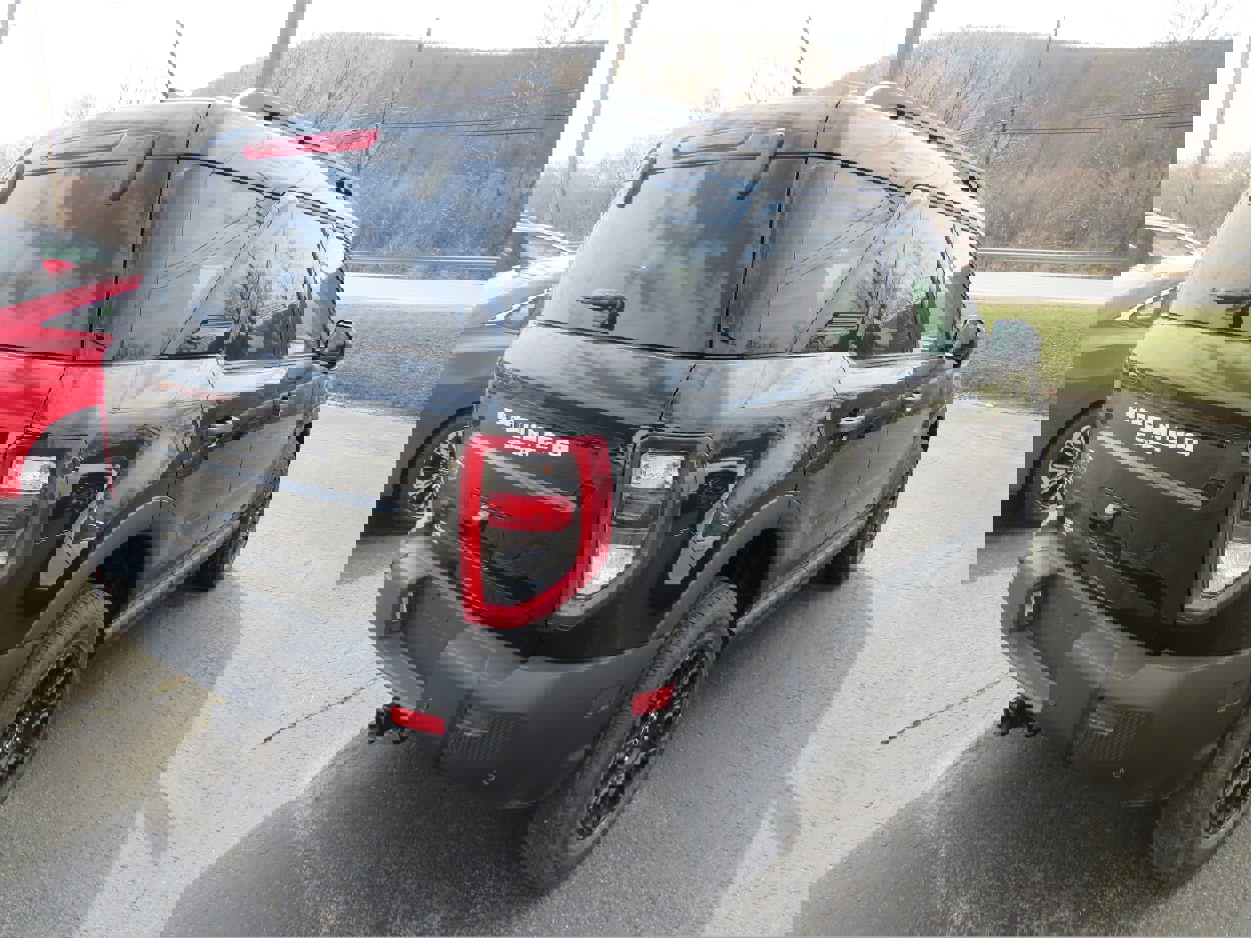 Used 2025 Ford Bronco Sport Badlands AWD/4WD image 6