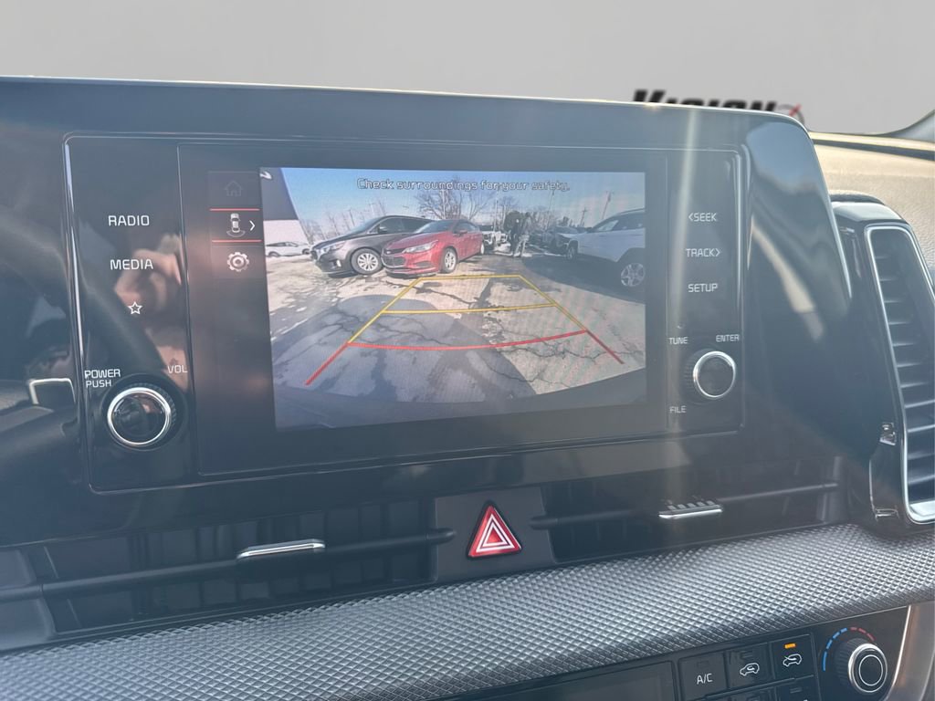 Certified 2025 Kia Sportage LX image 31