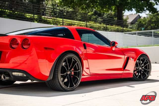 Used 2013 Chevrolet Corvette Z06 w/ 3LZ Preferred Equipment Group RWD image 39