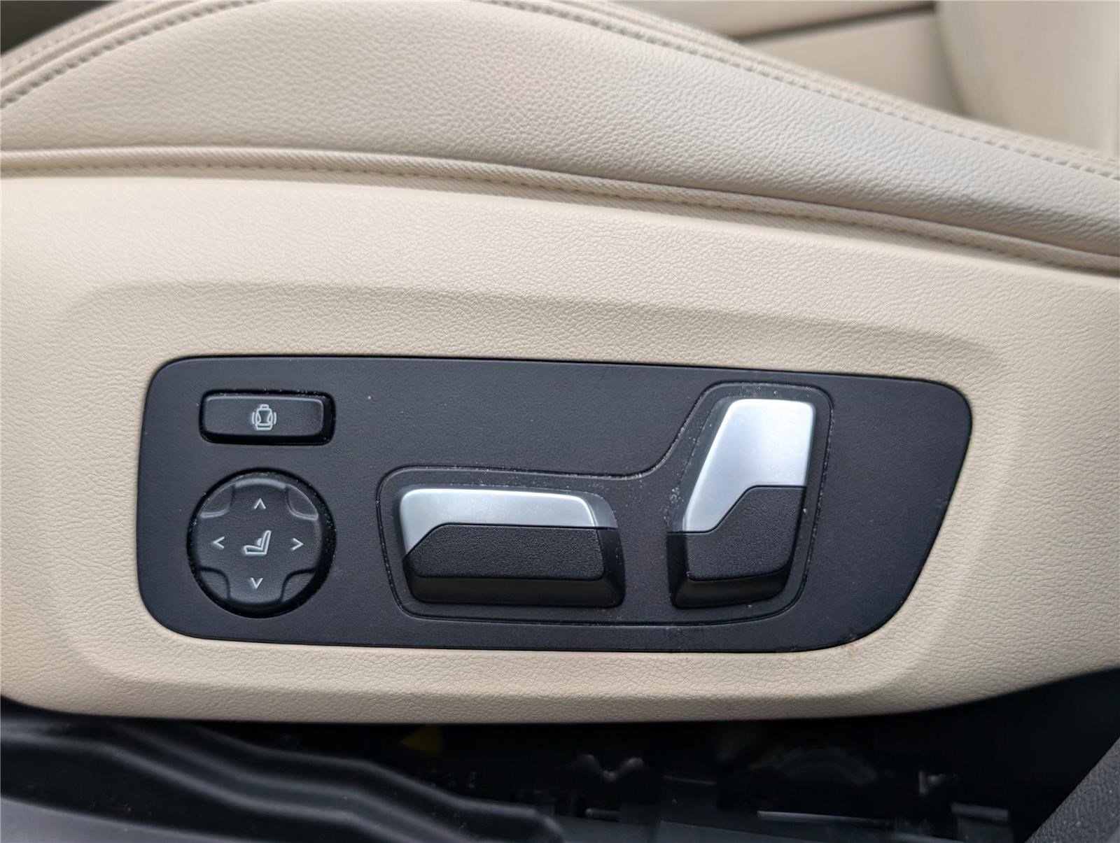 Used 2018 BMW X3 xDrive30i image 21