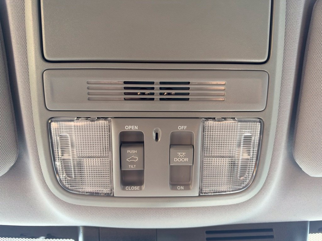 Used 2022 Honda CR-V EX image 30