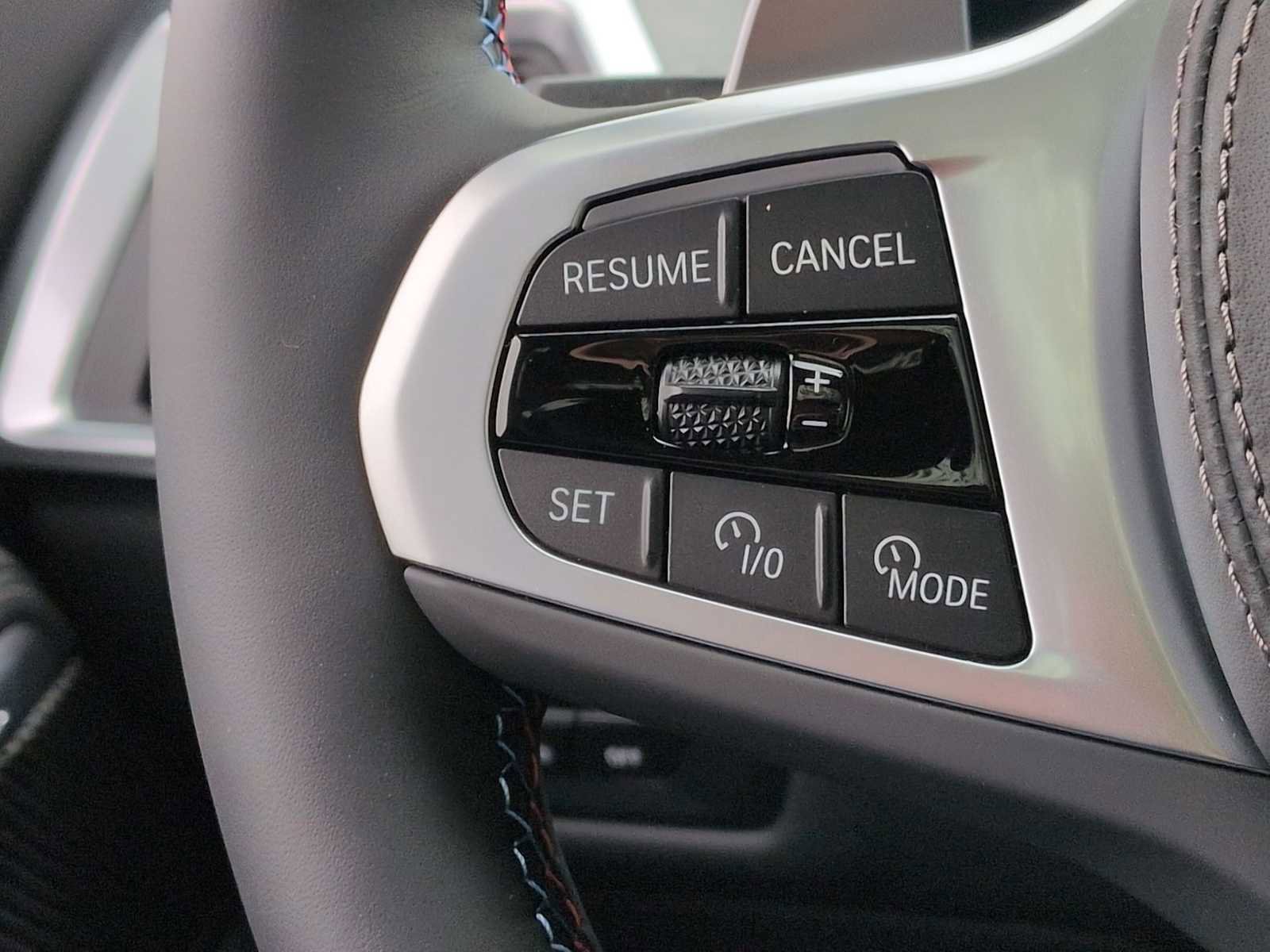 New 2026 BMW X6 M60i image 26