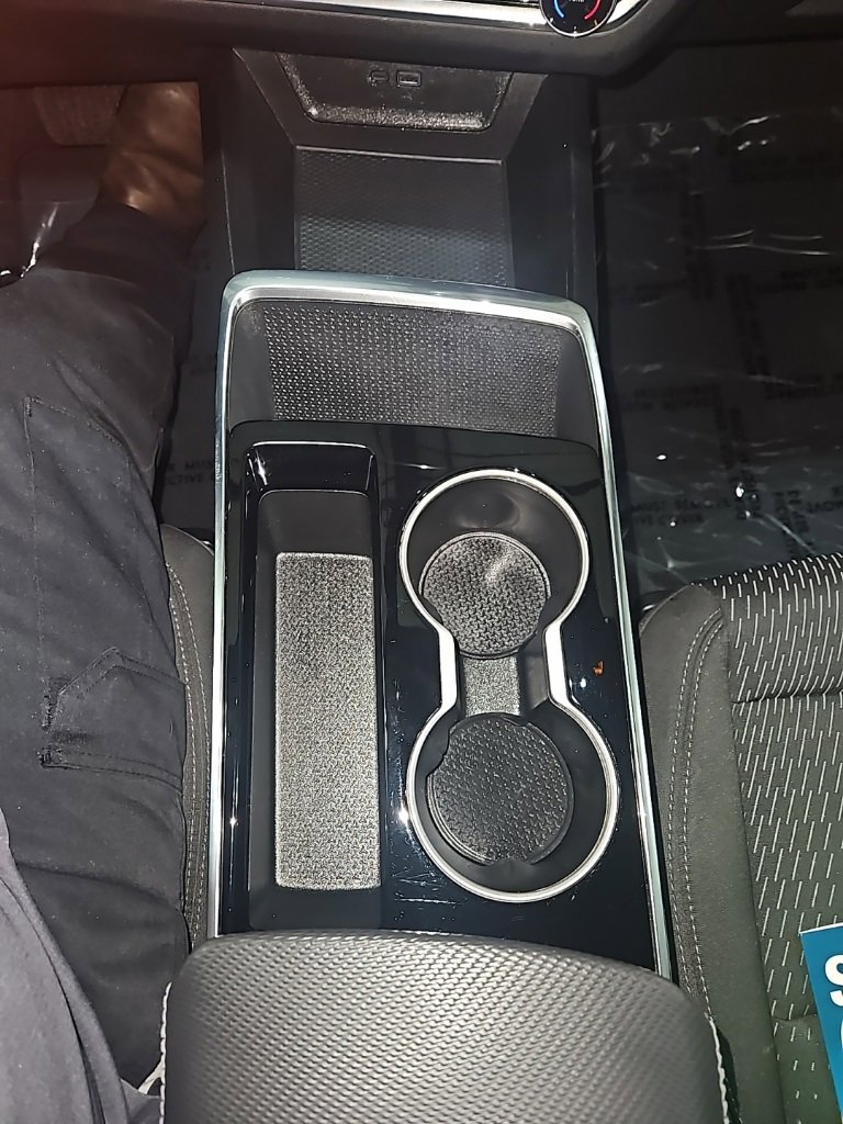 Used 2025 Chevrolet Equinox LT image 20