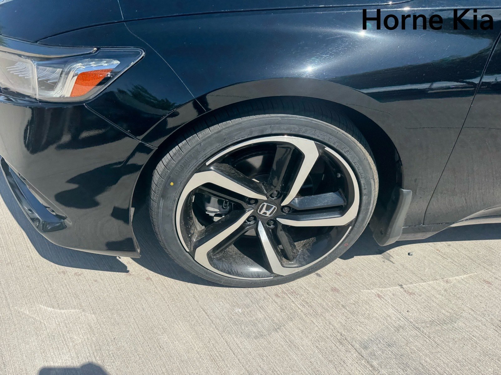 Used 2022 Honda Accord Sport image 8