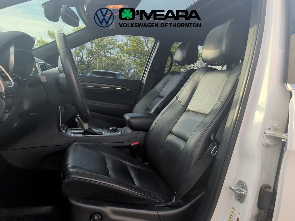 Used 2018 Jeep Grand Cherokee Limited w/ Trailer Tow Group IV AWD/4WD image 8