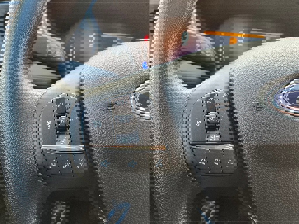 Used 2025 Ford Escape Active image 18