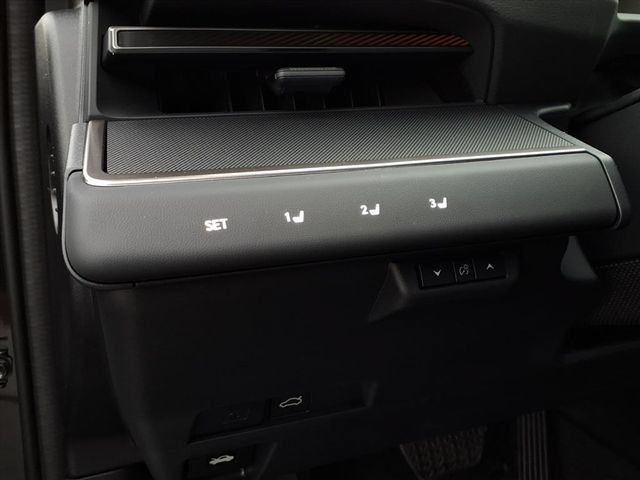 New 2026 Lexus ES 500e w/ Cold Area Package AWD/4WD image 19