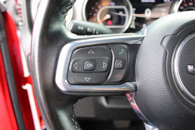 Used 2022 Jeep Wrangler Unlimited Sahara AWD/4WD image 15