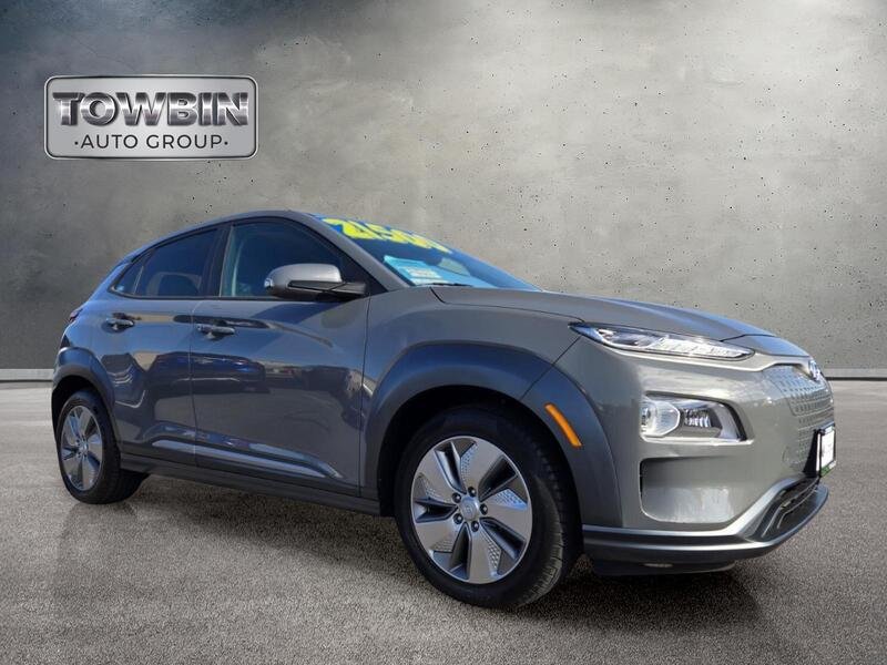 Used 2021 Hyundai Kona Limited w/ Cargo Package FWD image 2