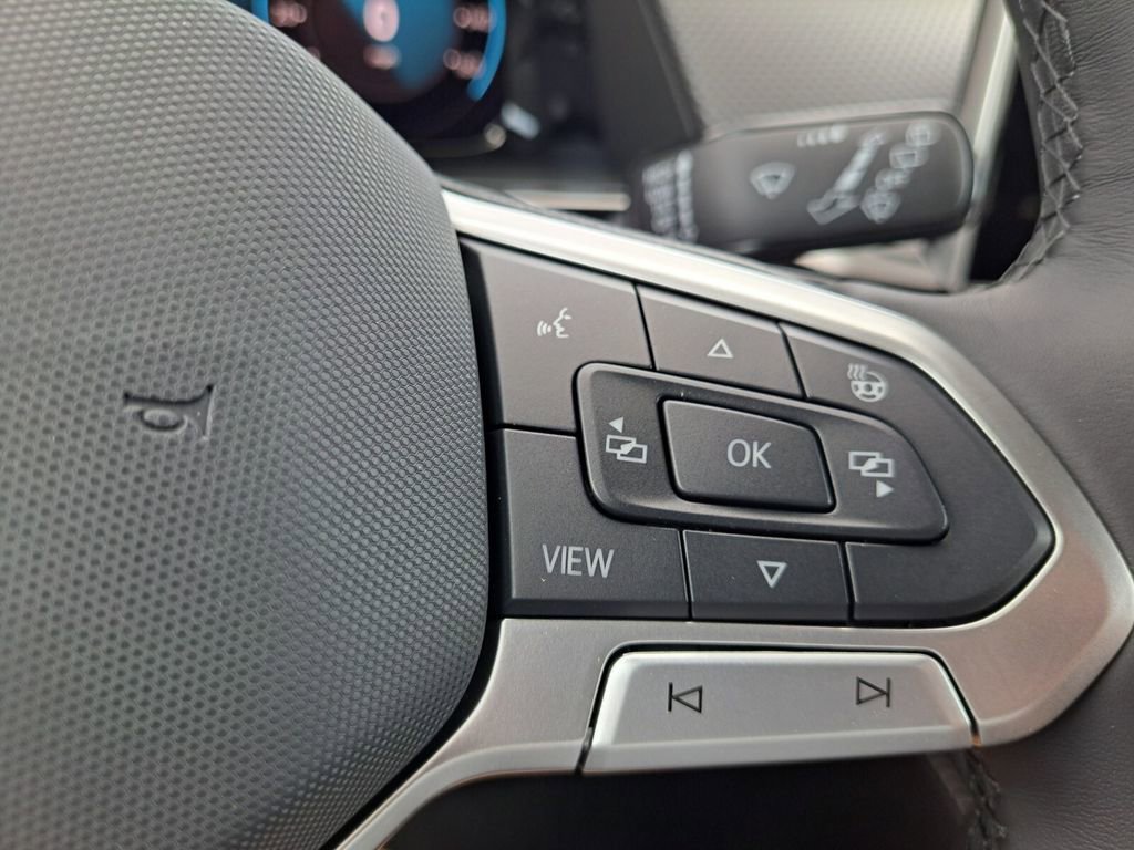 New 2026 Volkswagen Atlas Cross Sport SEL Premium R-Line image 13