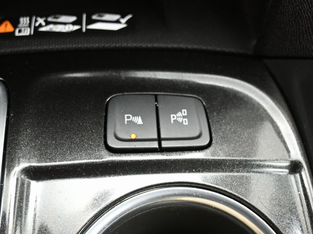 Used 2024 Chevrolet Equinox Premier image 29