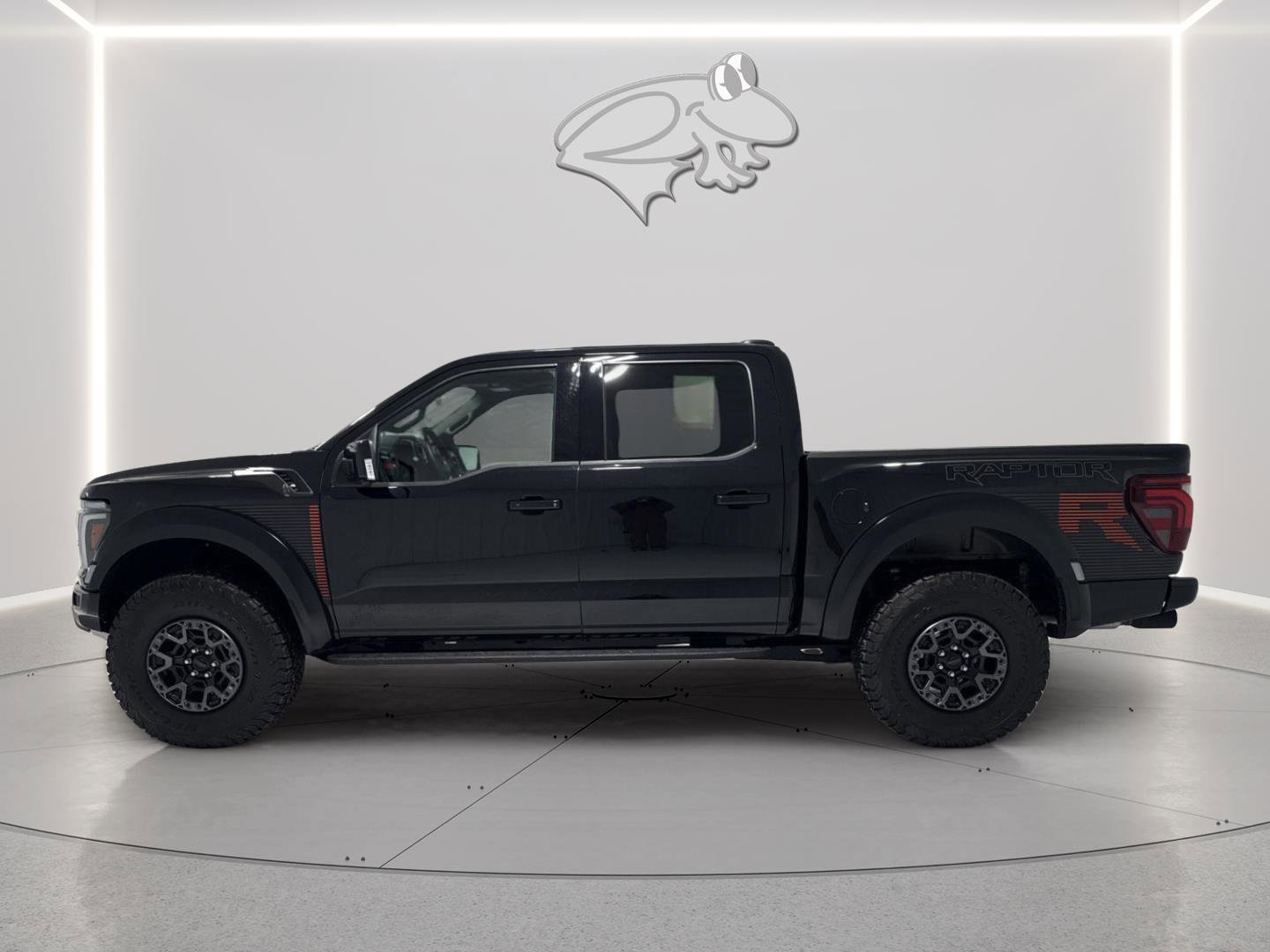 Used 2025 Ford F150 Raptor w/ Equipment Group 803A Raptor R image 3