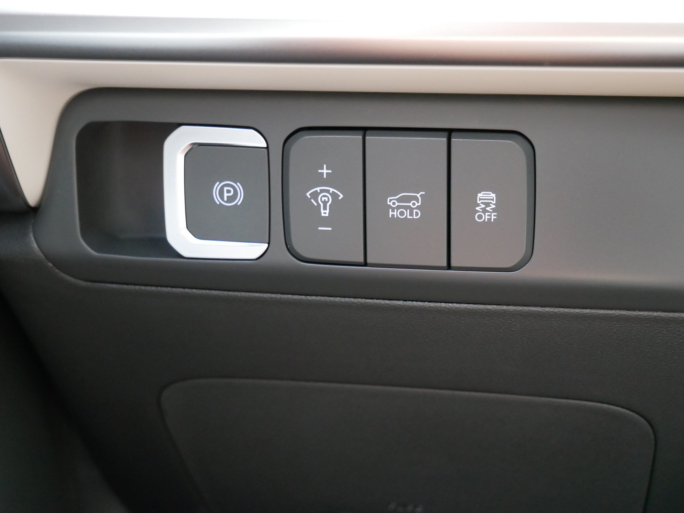 Certified 2026 Hyundai Santa Fe SE AWD/4WD image 25