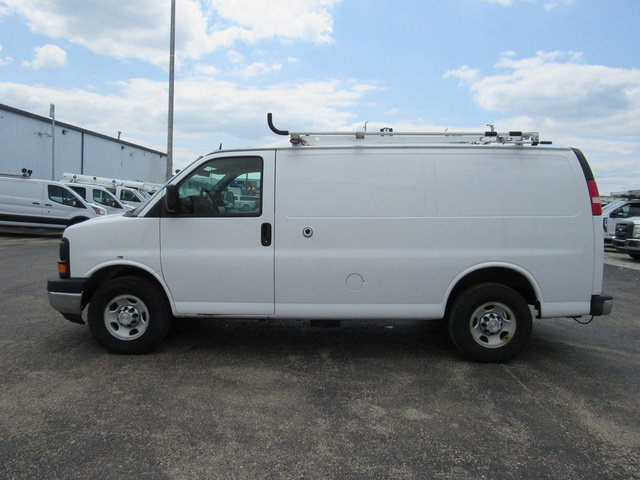 Used 2015 Chevrolet Express 2500 RWD image 6