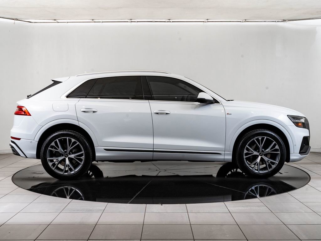 Used 2023 Audi Q8 Premium Plus w/ Premium Plus Package image 11