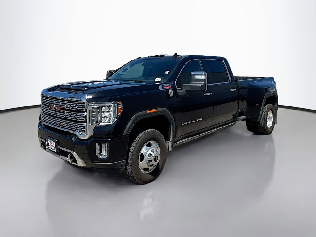 Used 2022 GMC Sierra 3500 Denali w/ Denali Ultimate Package image 3