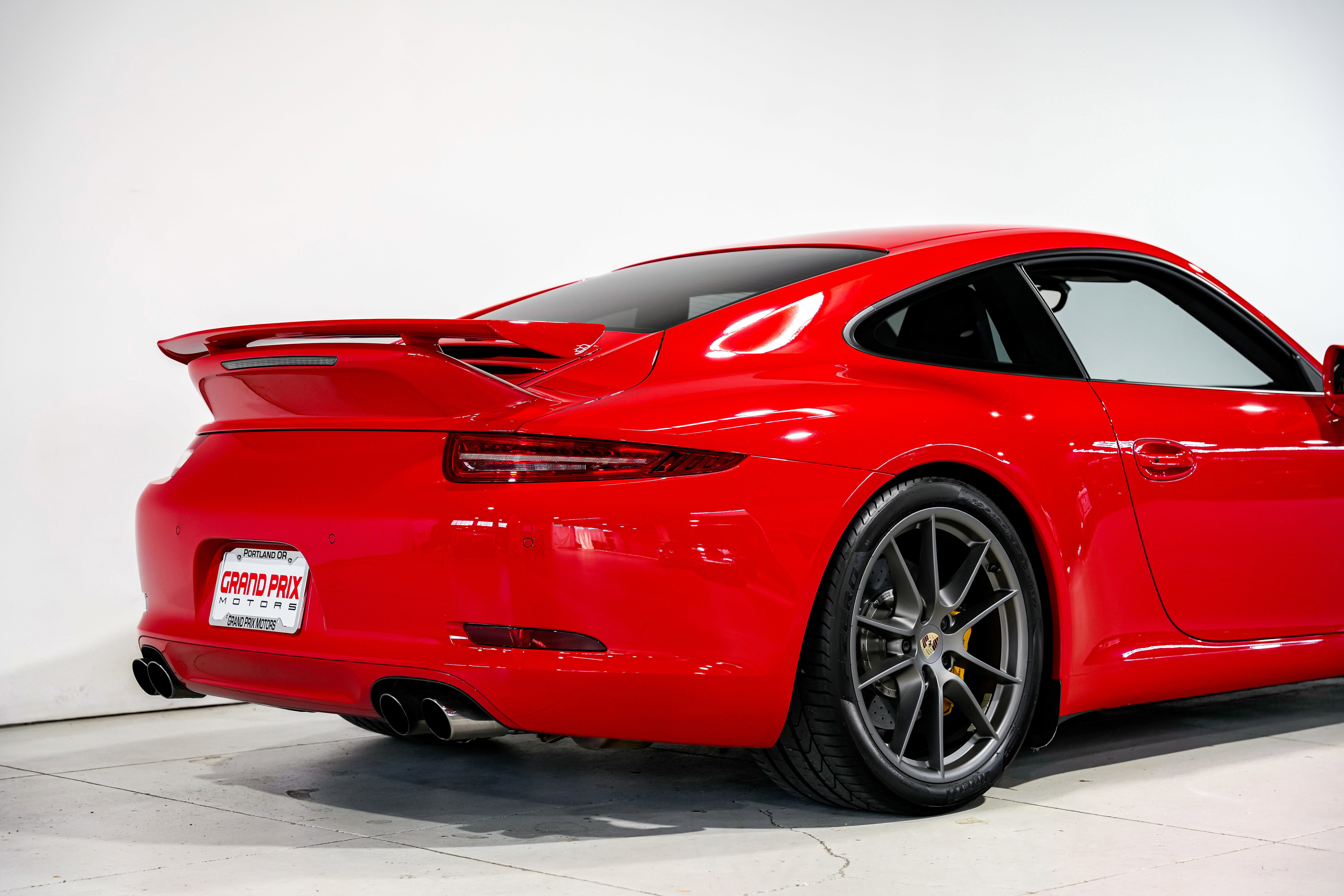 Used 2013 Porsche 911 Carrera S image 46