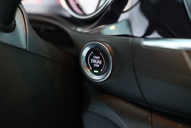 Used 2023 Buick Encore GX Essence w/ Experience Buick Package image 23