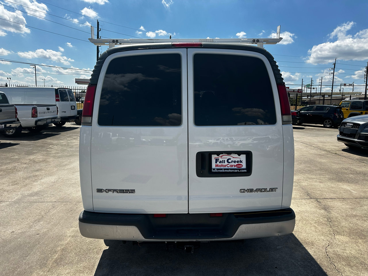 Used 2001 Chevrolet Express 1500 image 4