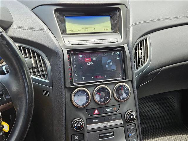Used 2013 Hyundai Genesis 2.0T RWD image 13