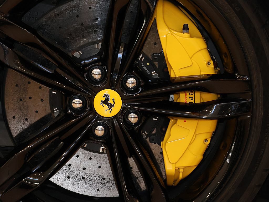 Certified 2025 Ferrari 296 GTB RWD image 60