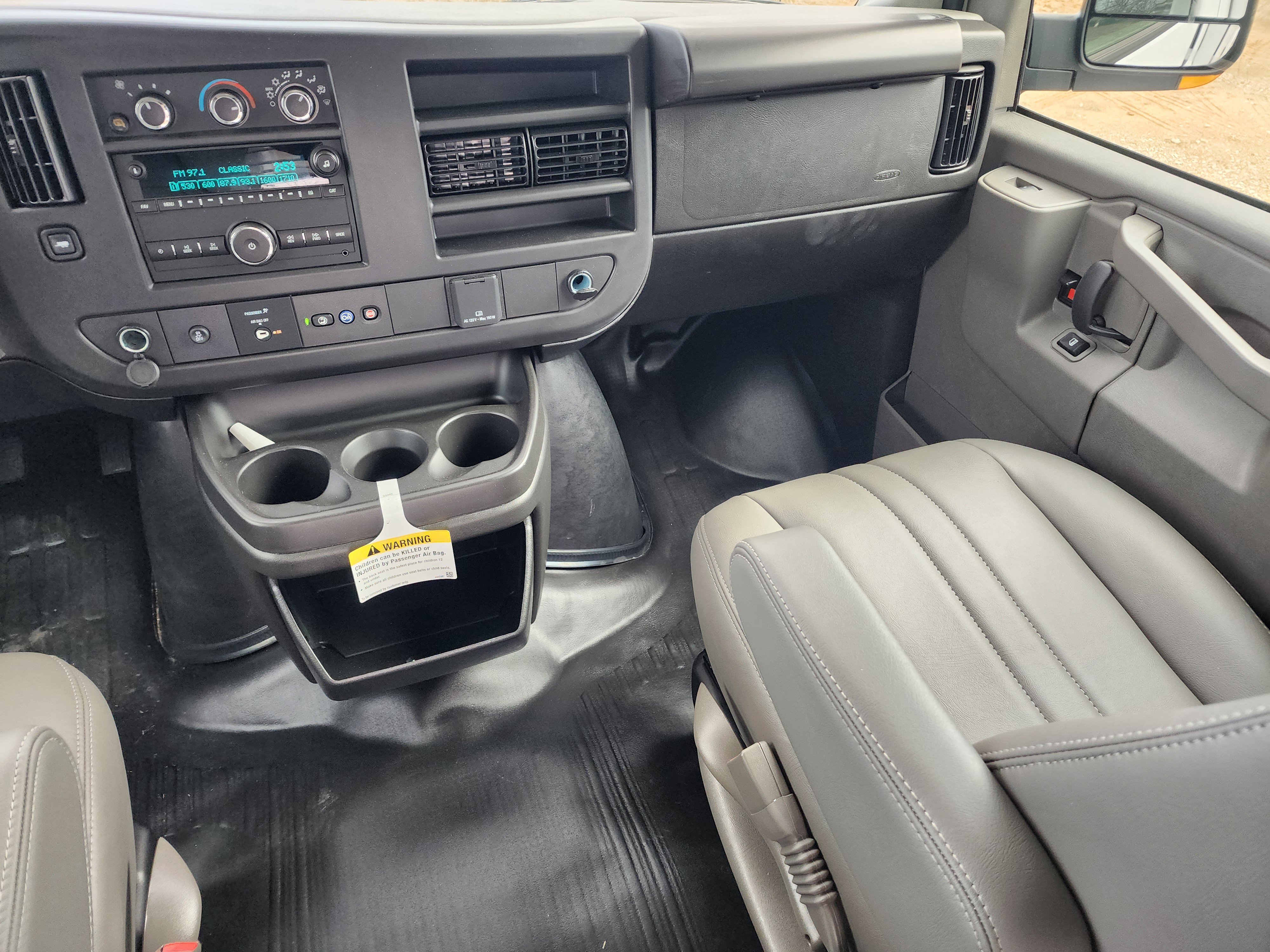 New 2025 Chevrolet Express 3500 w/ Power Convenience Package image 19