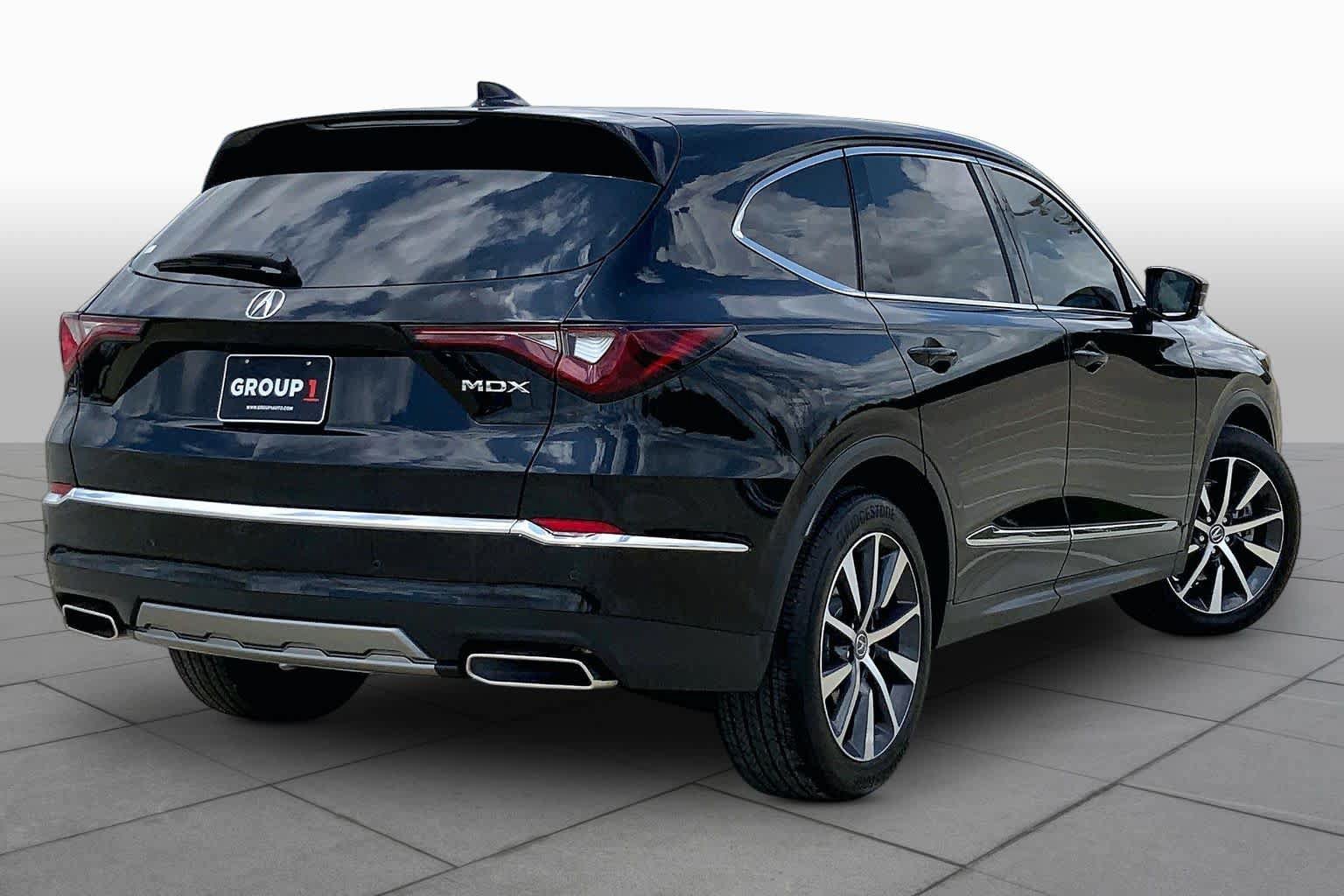 Used 2026 Acura MDX w/ Technology Package FWD image 12