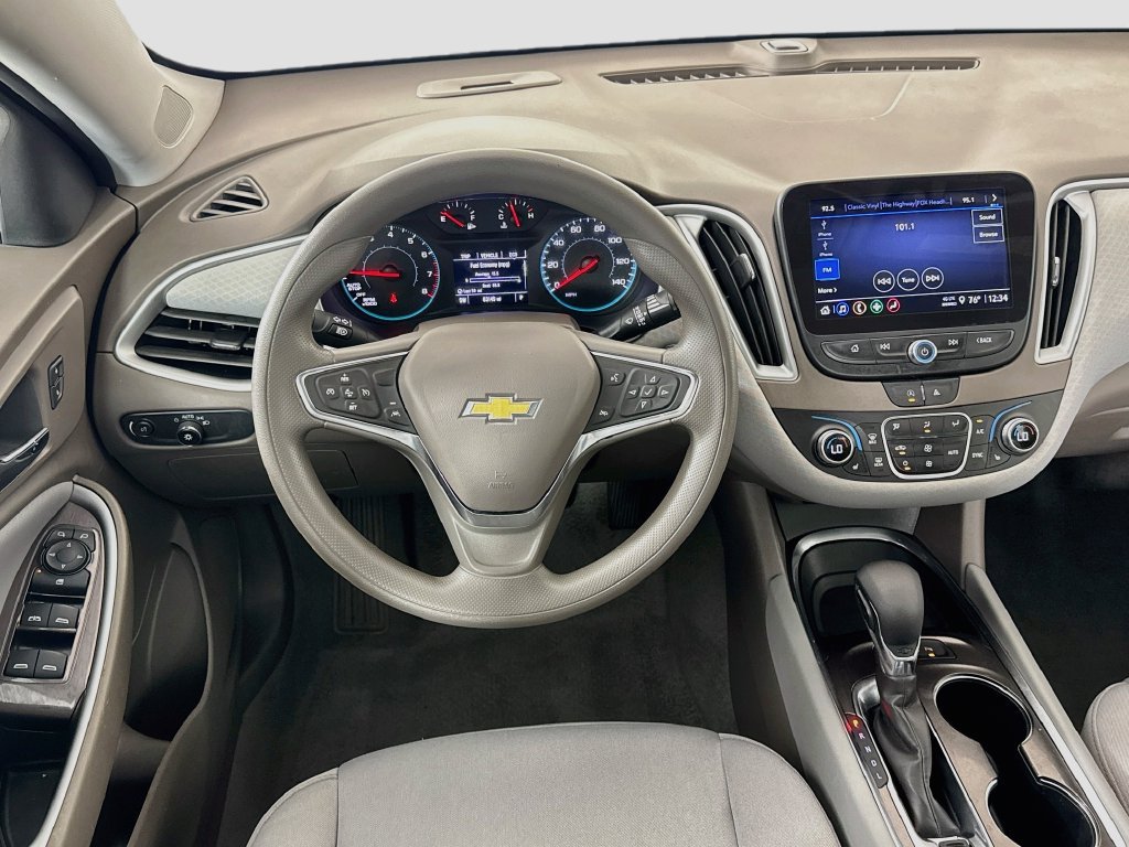 Used 2024 Chevrolet Malibu LT FWD image 22