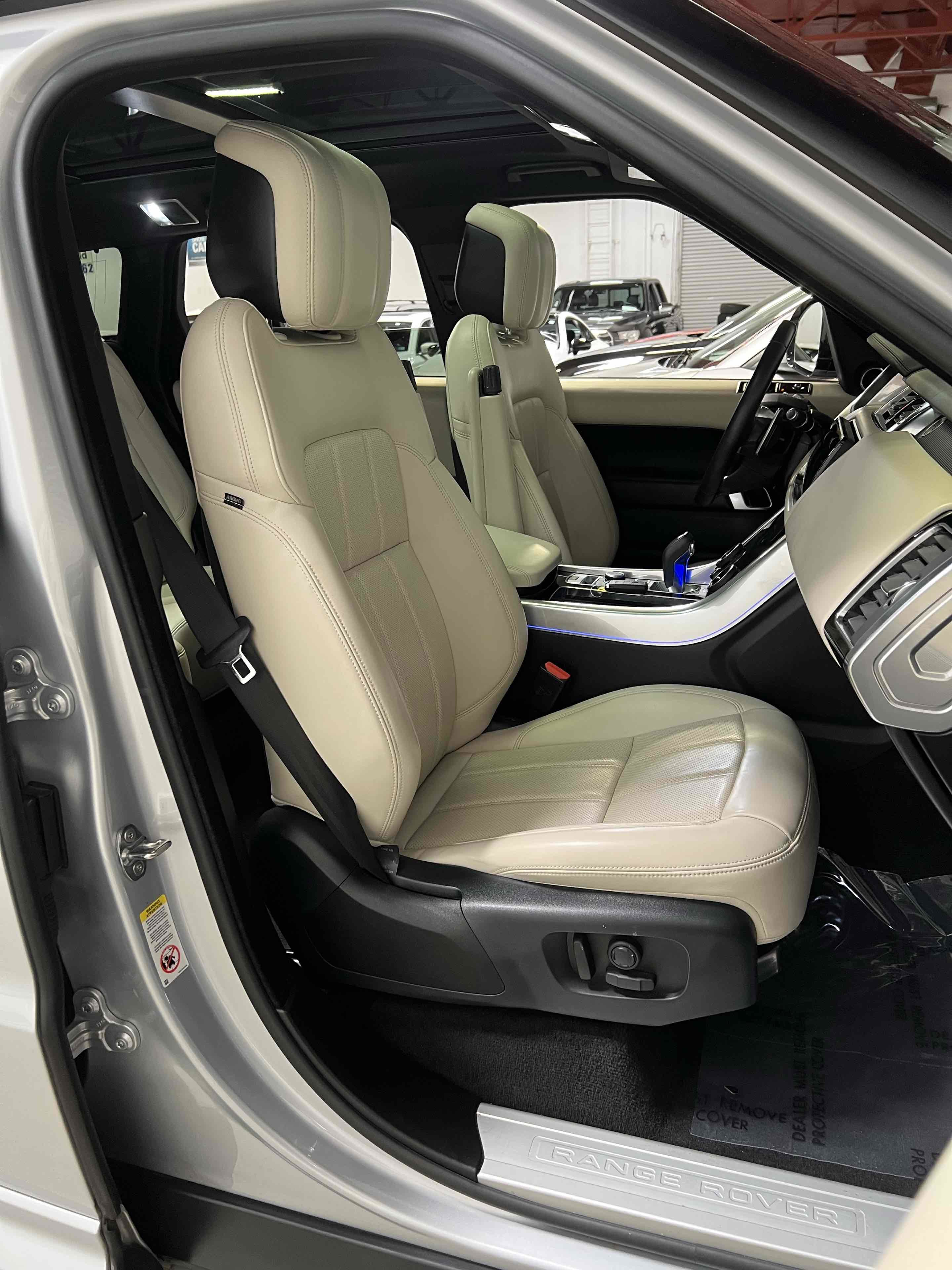 Used 2021 Land Rover Range Rover Sport HSE Dynamic image 35