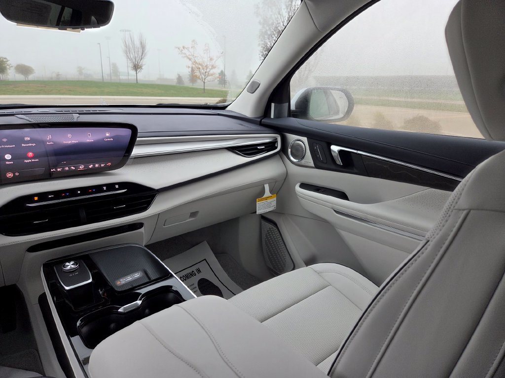 New 2027 Buick Enclave Avenir AWD/4WD image 16