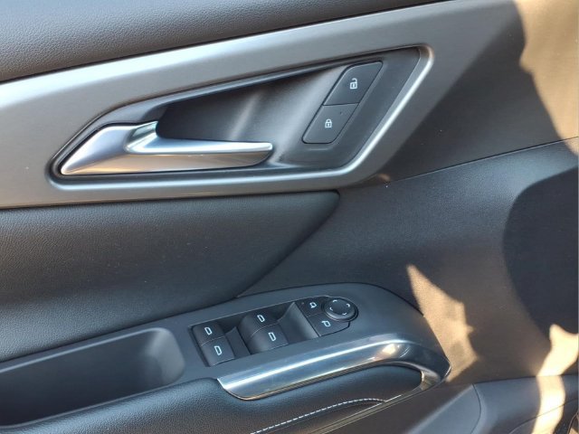 Used 2024 Chevrolet Traverse LS w/ Midnight/Sport Edition FWD image 19
