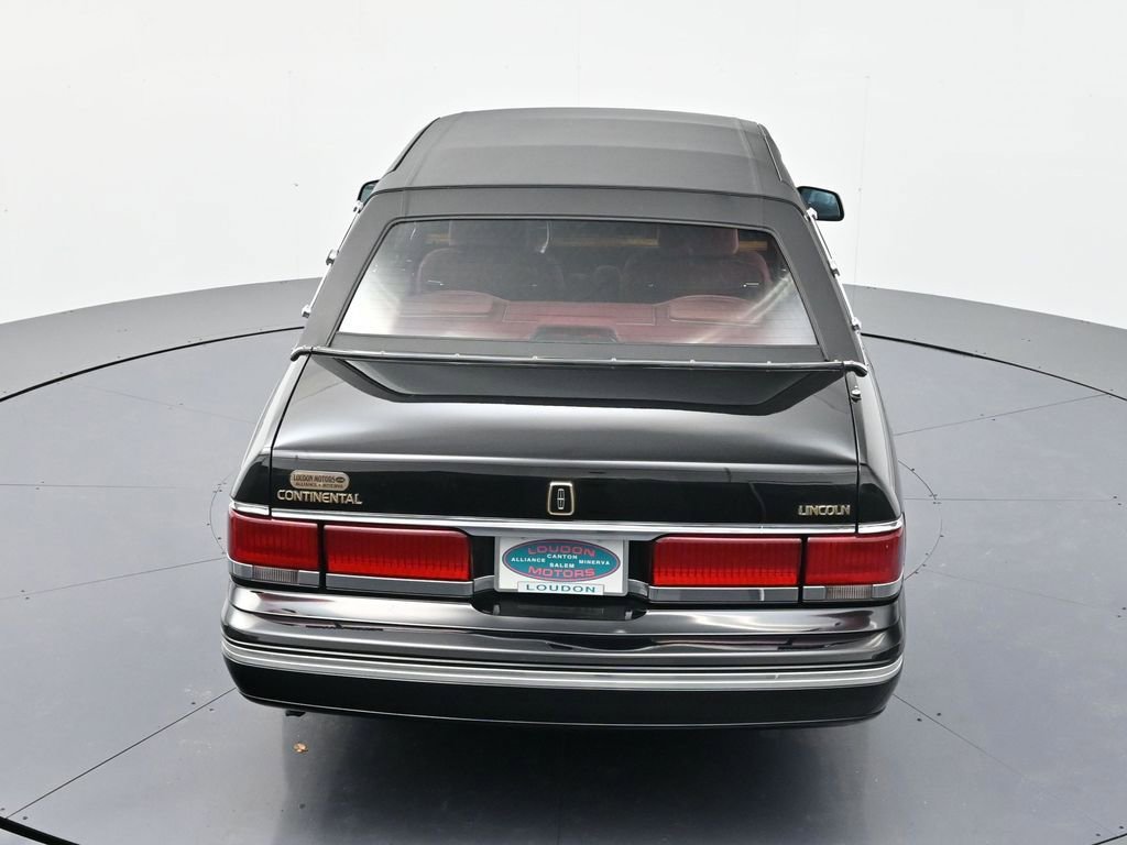 Used 1990 Lincoln Continental Signature image 33