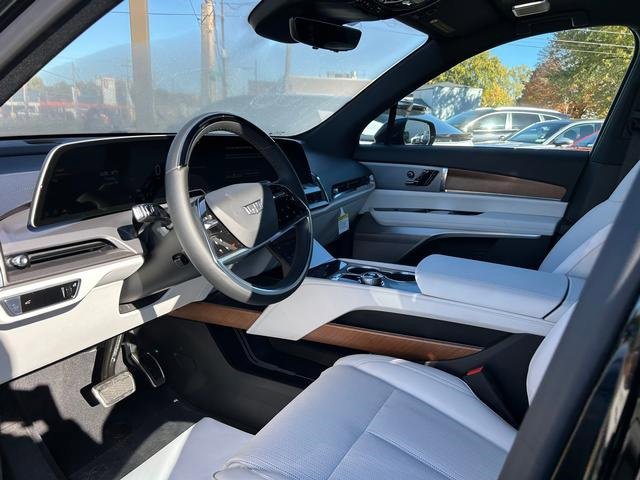 New 2026 Cadillac Vistiq Luxury image 10