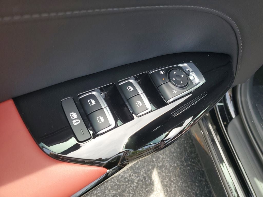 New 2026 Kia K5 GT-Line w/ GT-Line Premium Package FWD image 9