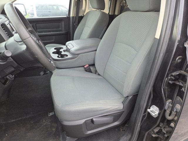 Used 2015 RAM 1500 Express w/ Black Ram 1500 Express Group AWD/4WD image 14
