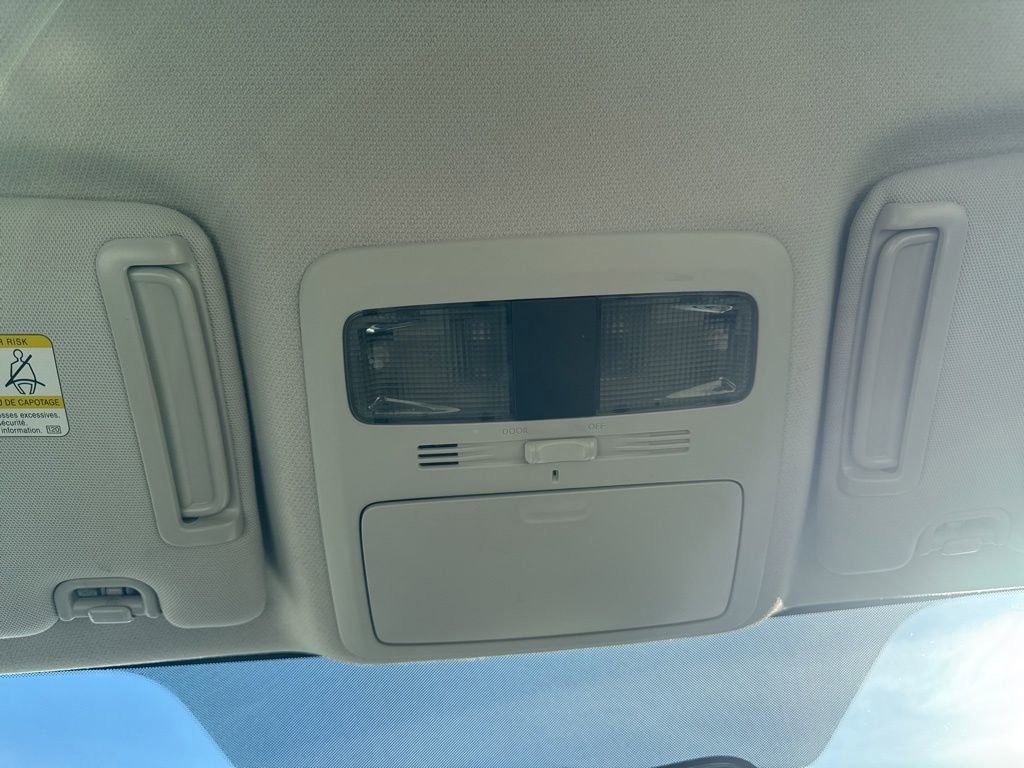 Used 2017 Subaru Forester 2.5i w/ Alloy Wheel Package image 24