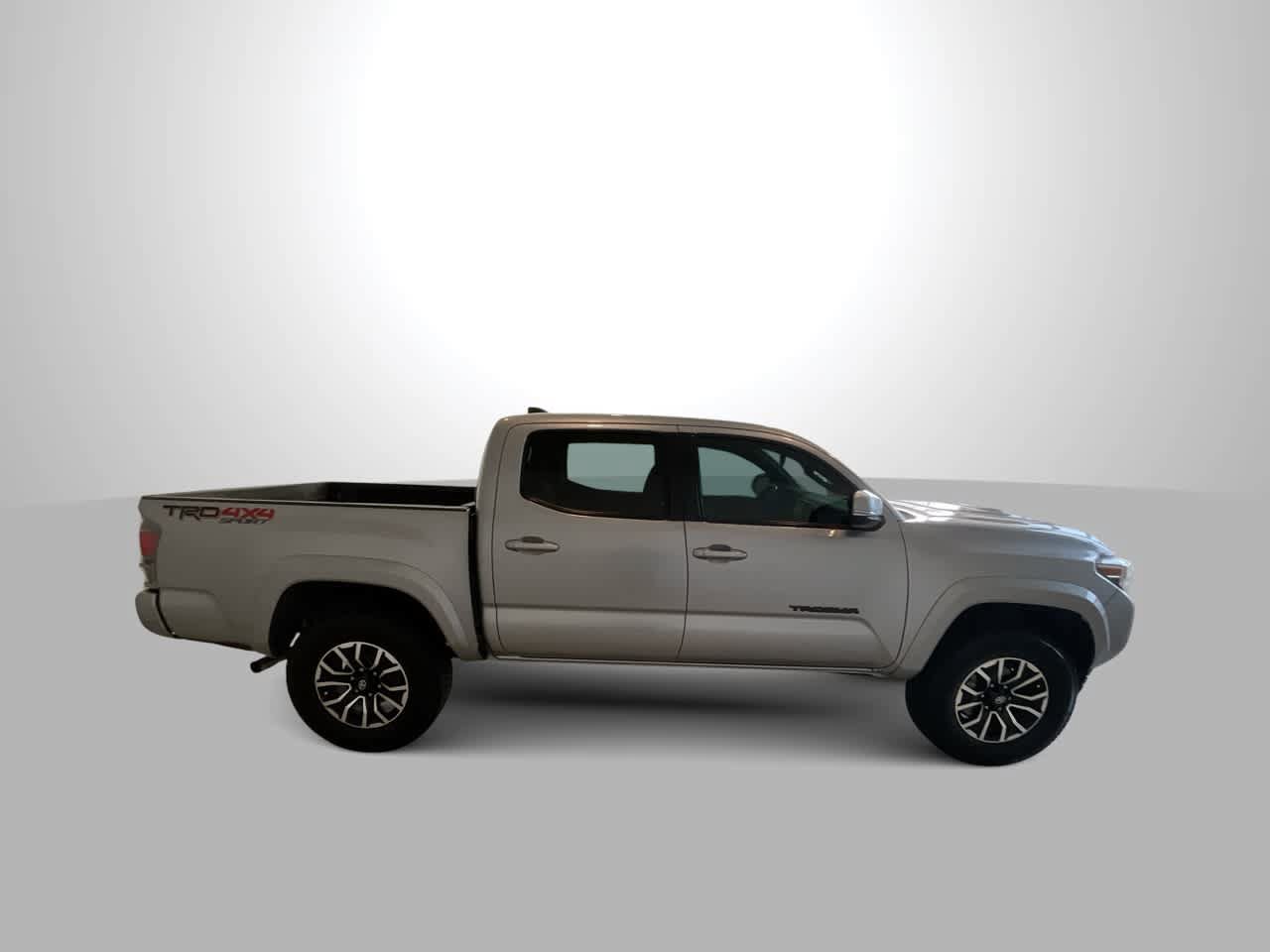Certified 2021 Toyota Tacoma TRD Sport w/ Technology Package AWD/4WD image 9