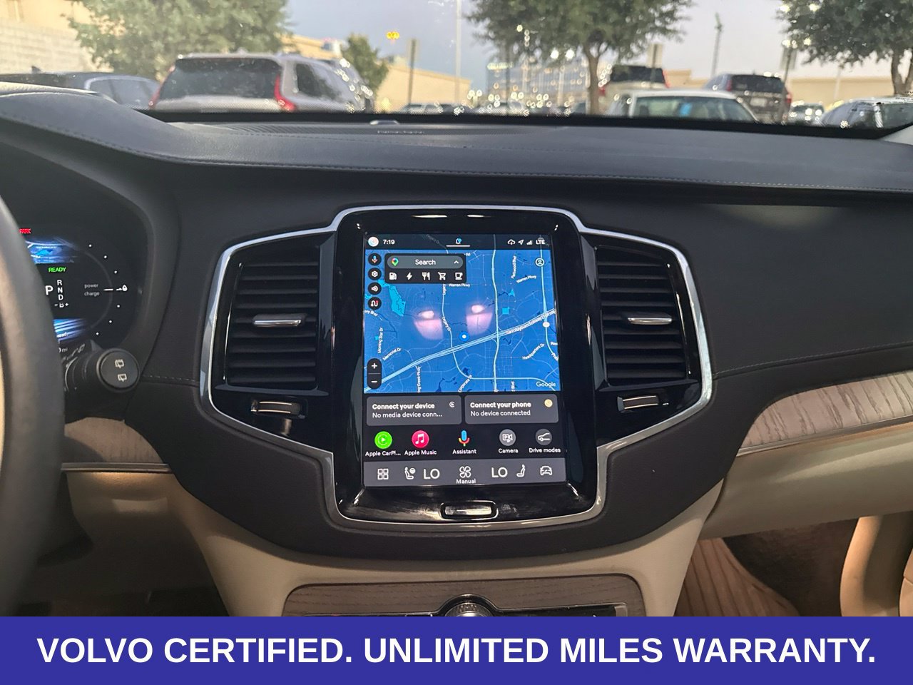 Certified 2024 Volvo XC90 T8 Ultimate w/ Protection Package Premier AWD/4WD image 37